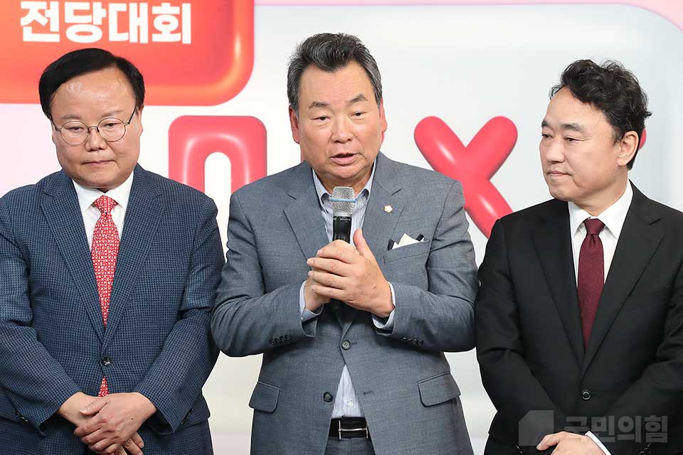 제목 노출 영역입니다 이미지