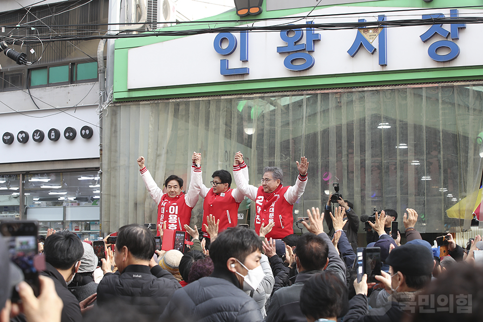 제목 노출 영역입니다 이미지