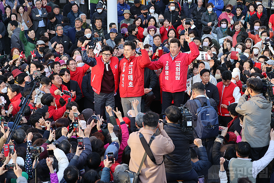 제목 노출 영역입니다 이미지