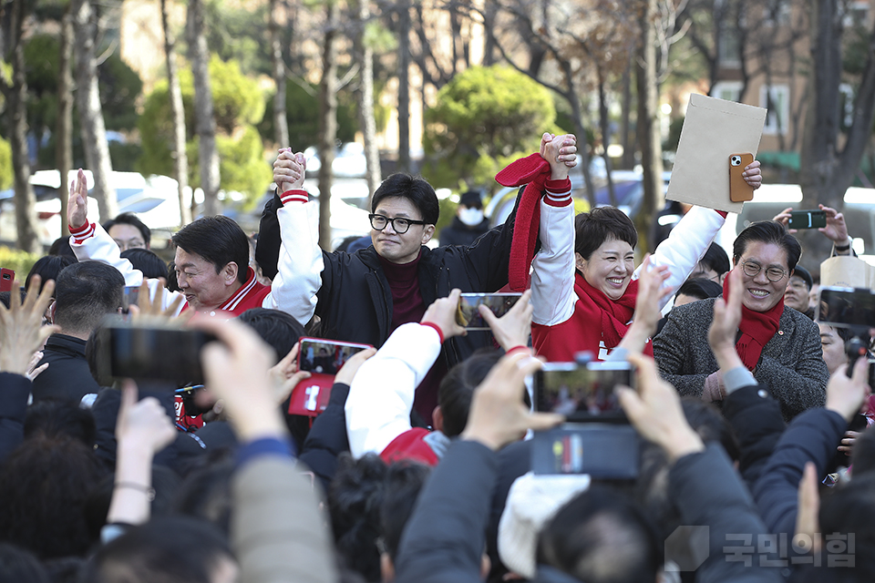 제목 노출 영역입니다 이미지