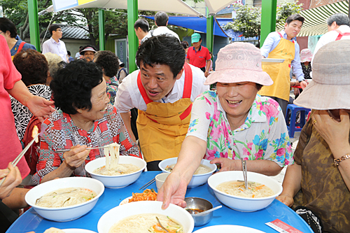 제목 노출 영역입니다 이미지