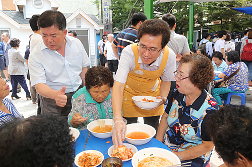 제목 노출 영역입니다 이미지