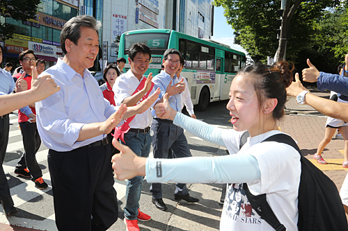 제목 노출 영역입니다 이미지