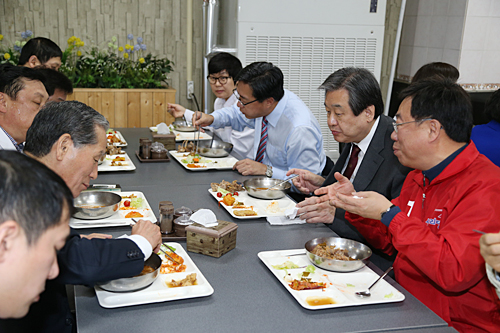 제목 노출 영역입니다 이미지