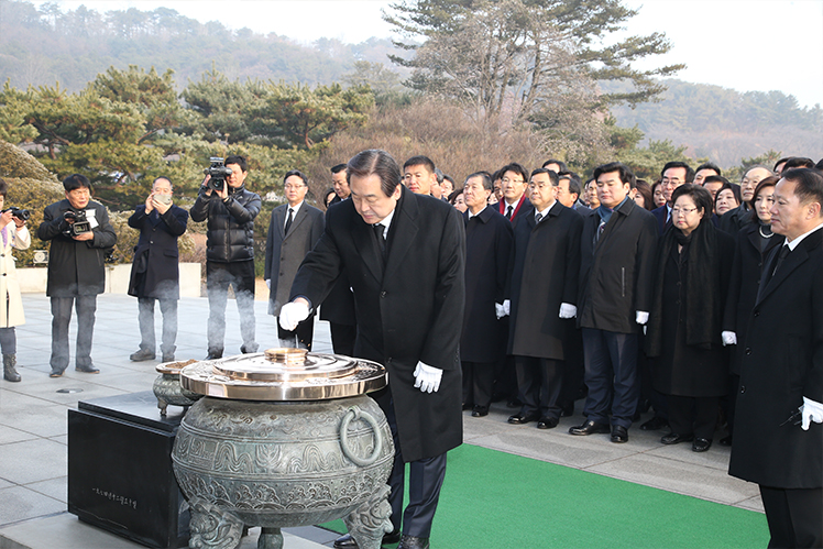 제목 노출 영역입니다 이미지