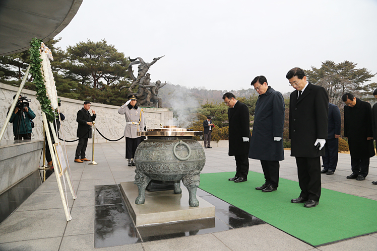 제목 노출 영역입니다 이미지