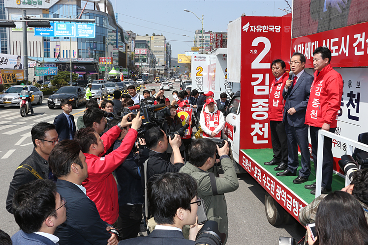 제목 노출 영역입니다 이미지