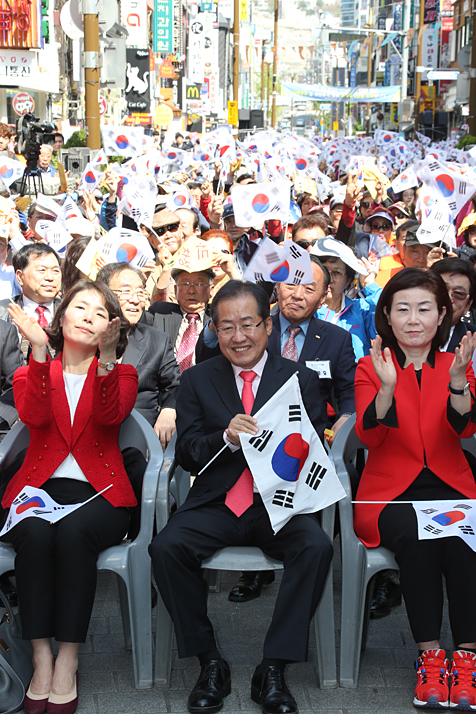 제목 노출 영역입니다 이미지