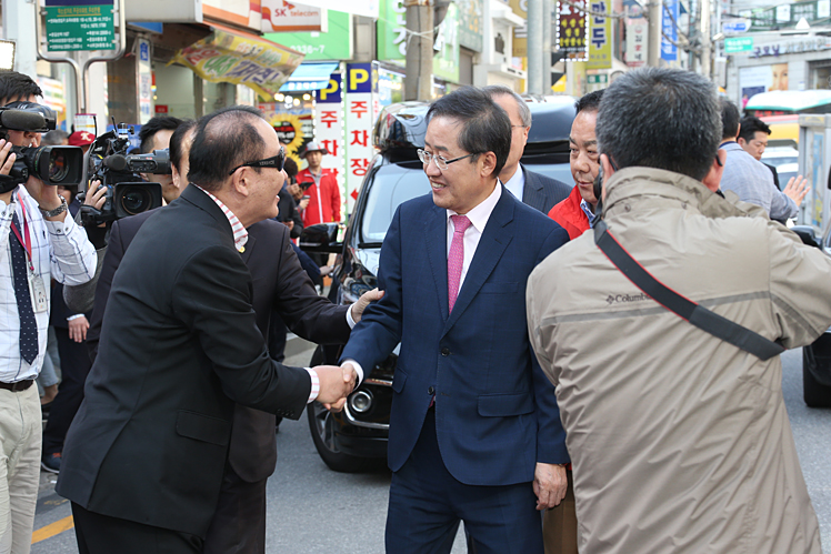 제목 노출 영역입니다 이미지