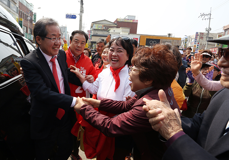 제목 노출 영역입니다 이미지