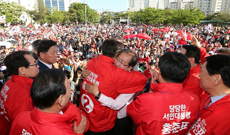 제목 노출 영역입니다 이미지