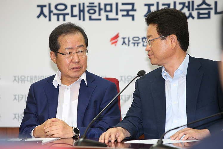 제목 노출 영역입니다 이미지