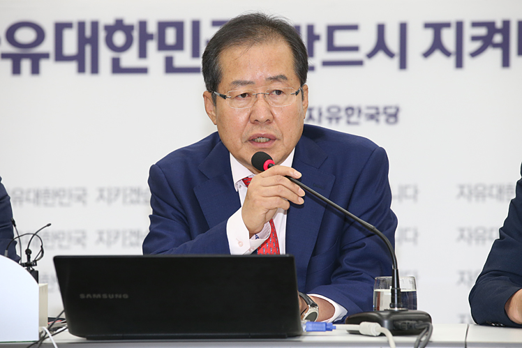 제목 노출 영역입니다 이미지