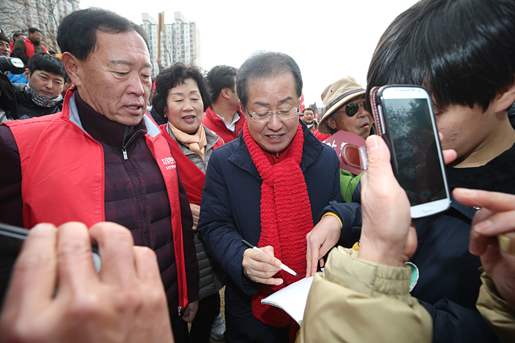 제목 노출 영역입니다 이미지