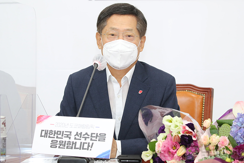 제목 노출 영역입니다 이미지