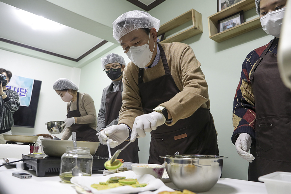 제목 노출 영역입니다 이미지