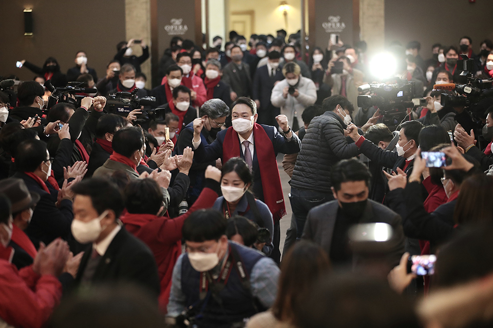 제목 노출 영역입니다 이미지