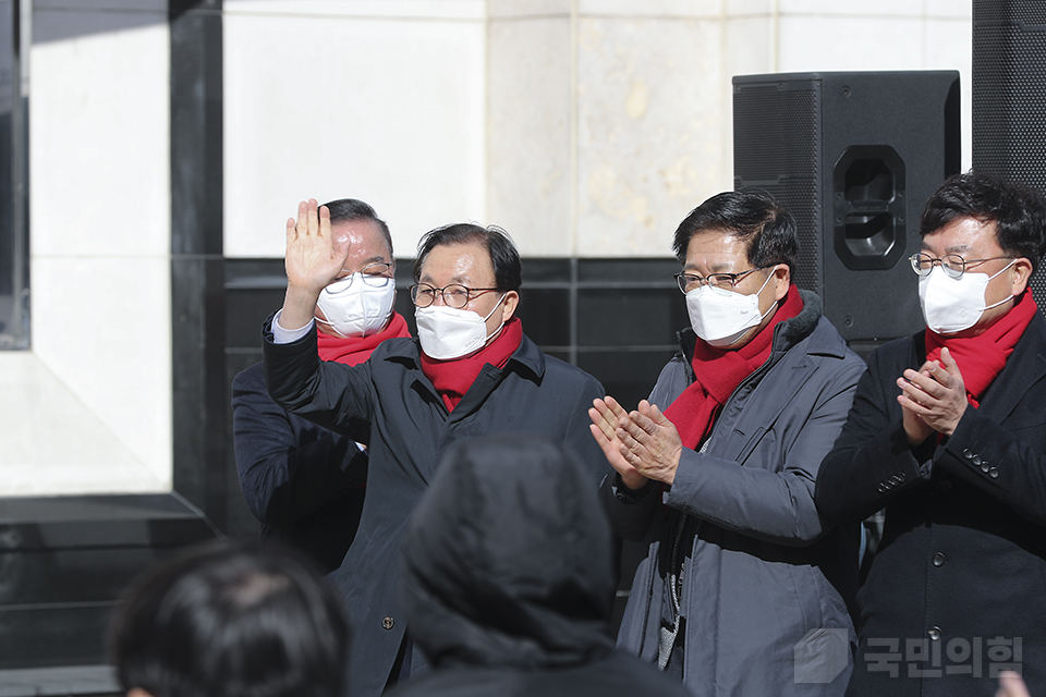 제목 노출 영역입니다 이미지