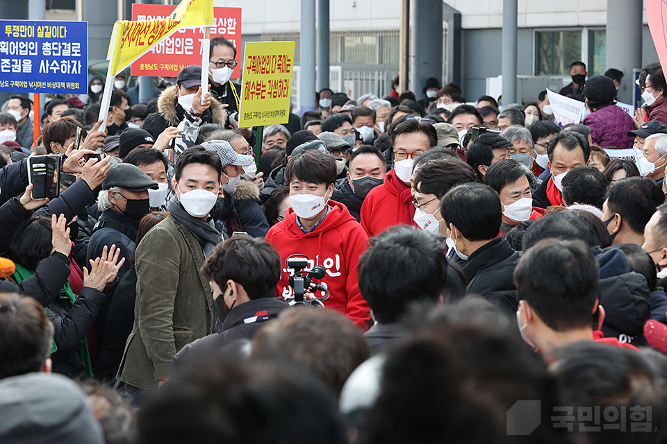 제목 노출 영역입니다 이미지