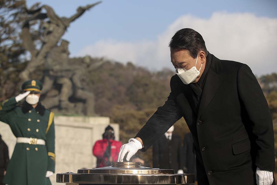 제목 노출 영역입니다 이미지