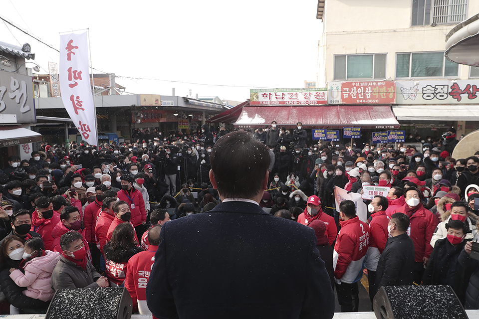 제목 노출 영역입니다 이미지