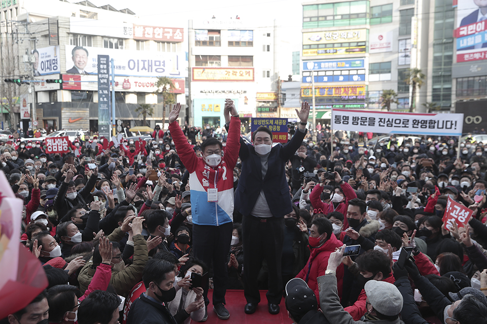 제목 노출 영역입니다 이미지