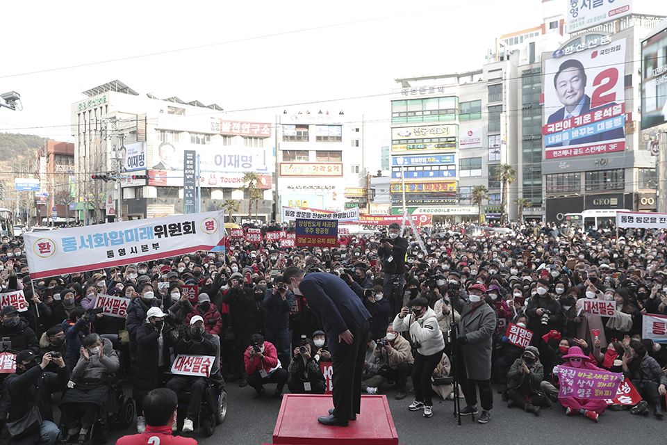 제목 노출 영역입니다 이미지