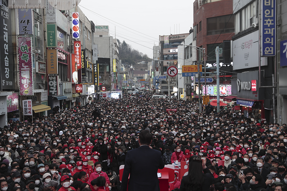 제목 노출 영역입니다 이미지