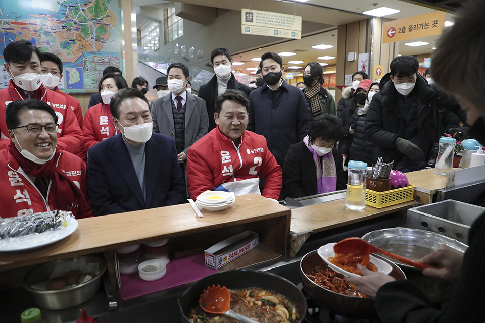 제목 노출 영역입니다 이미지