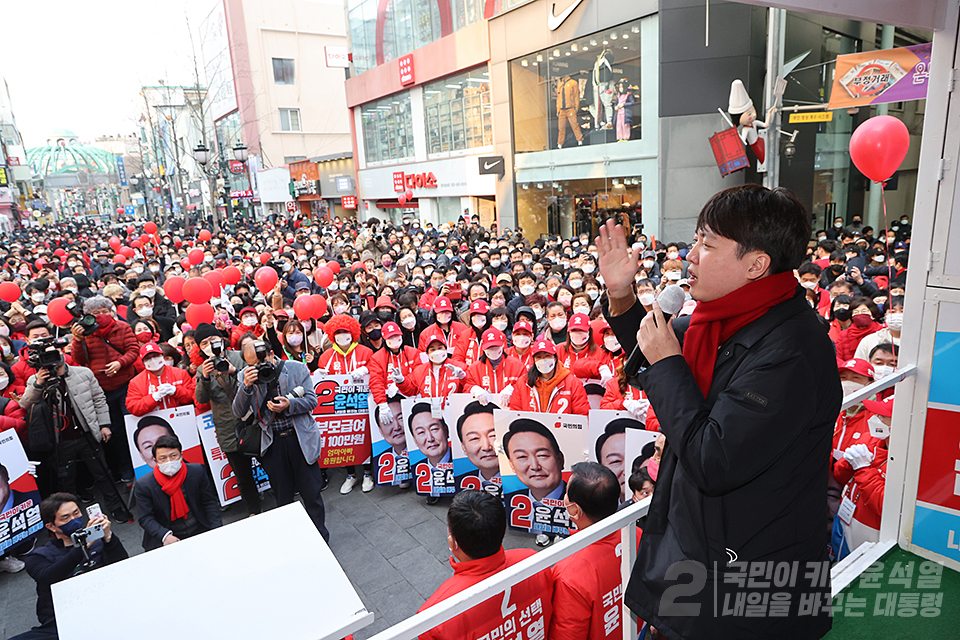 제목 노출 영역입니다 이미지