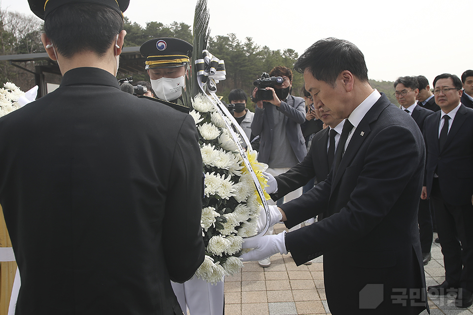 제목 노출 영역입니다 이미지