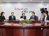 2018년2월23일 자유한국당 홍준표 당대표, 바른미래당 박주선·유승민 공동대표 접견