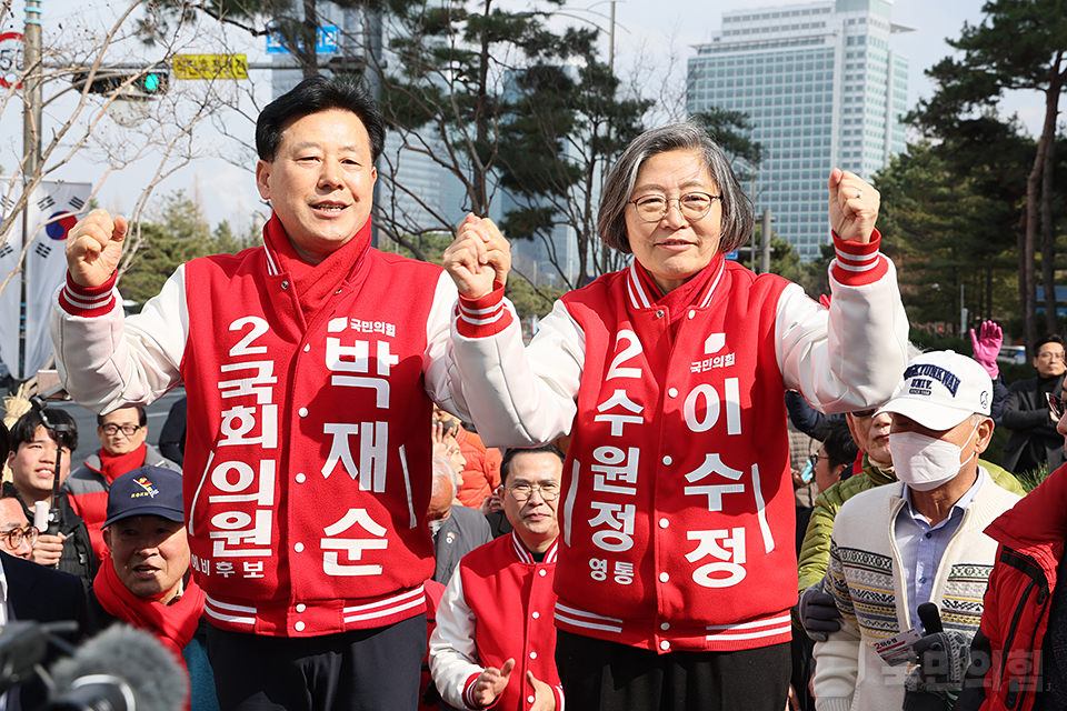 수원 '영통구청사거리' 거리인사